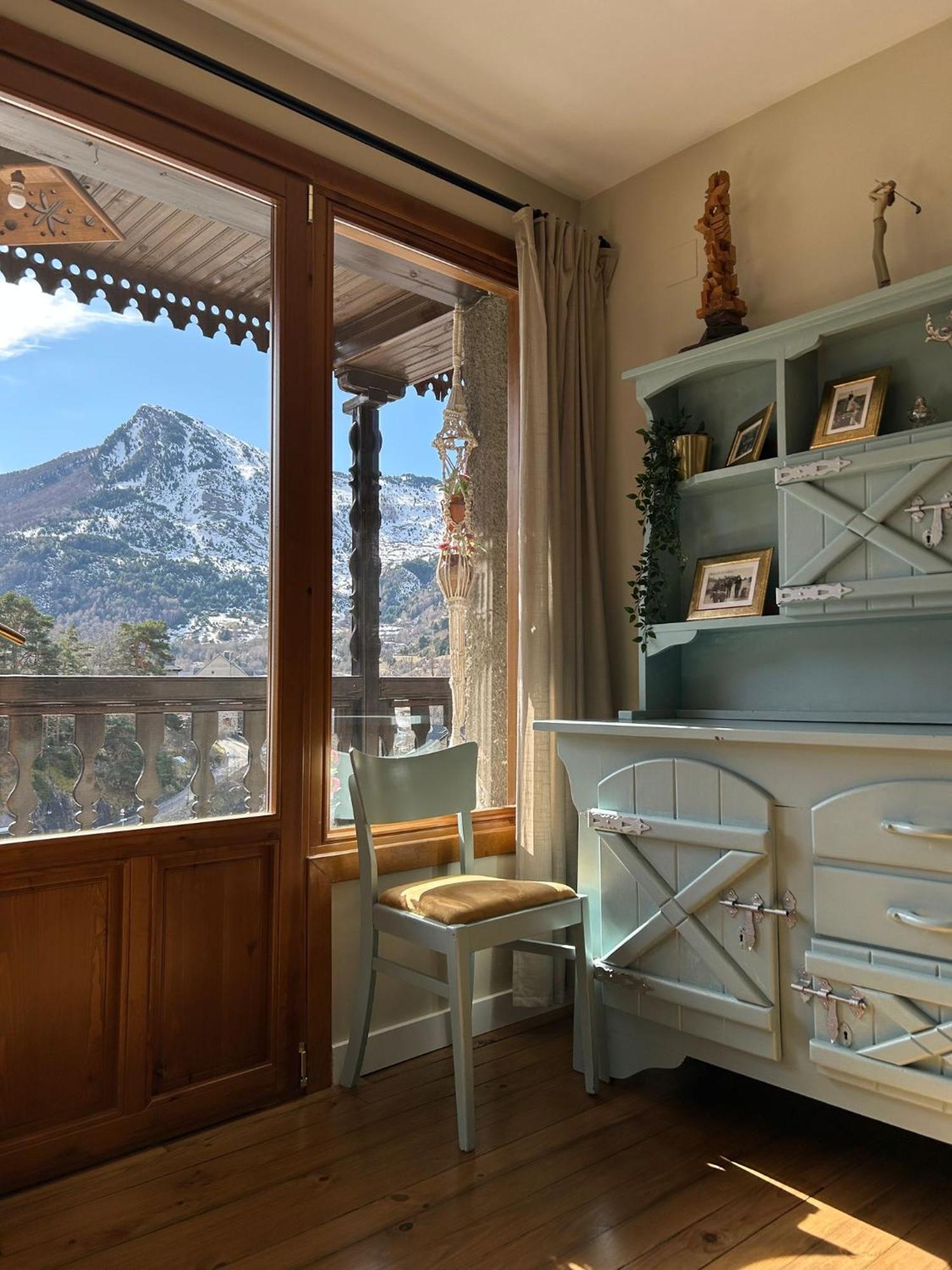Вілла El Balcon Del Garmo Сальєнт-де-Гальєго Екстер'єр фото
